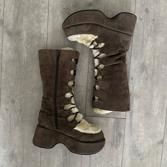 Gorgeous Vintage Suede Platform Furry Lace Up Winter Boots EUC size 9.5 - Picture 15 of 15